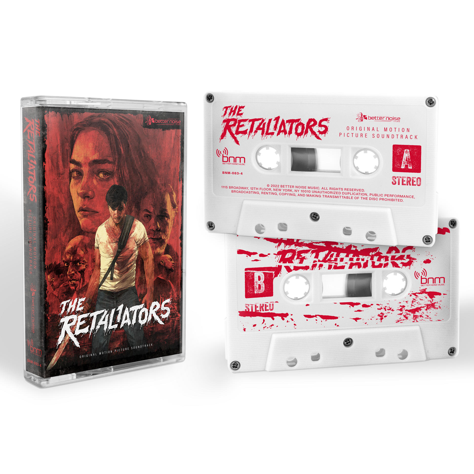 Kassettenband und zwei Kassetten. Das Cover zeigt eine Frau und Text 'The Retaliators', ein Filmsoundtrack.