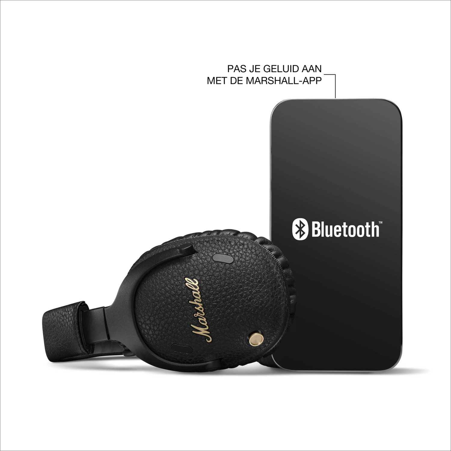 Zwarte Marshall-koptelefoon en smartphone met Bluetooth-logo op witte achtergrond.