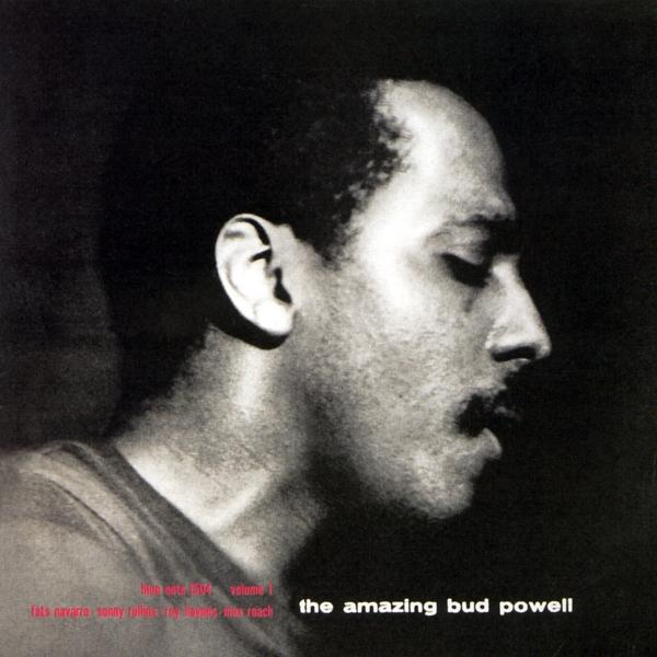 Zwart-wit albumhoes. Gezicht van Bud Powell. Tekst: "the amazing Bud Powell".