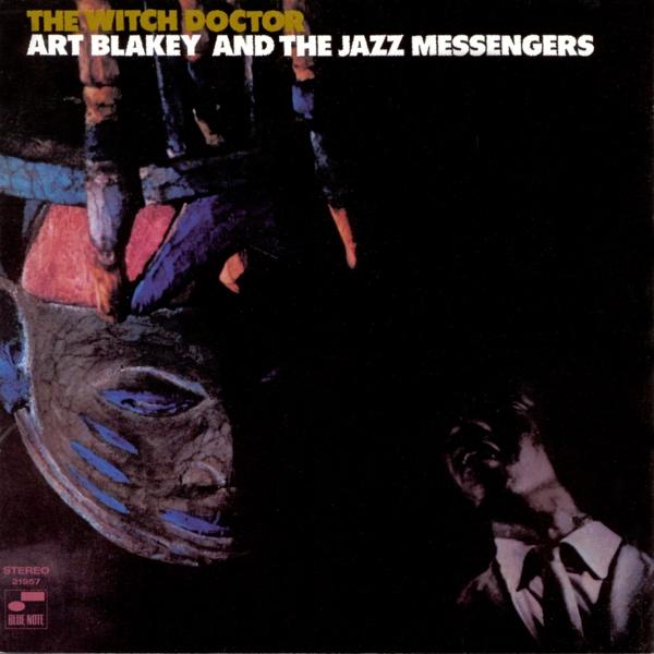 Albumhoes met masker en gezicht, donkere achtergrond, Art Blakey en Jazz Messengers.