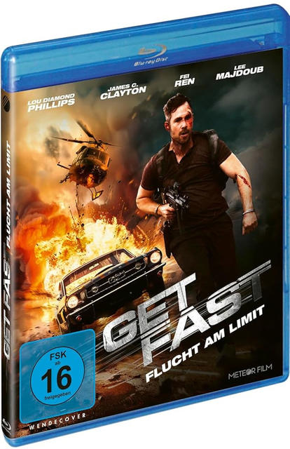 Blu-ray-Filmcover: Mann rennt vor Explosion davon, Auto, Hubschrauber und Filmtitel. Blaue Hülle mit Bewertung.