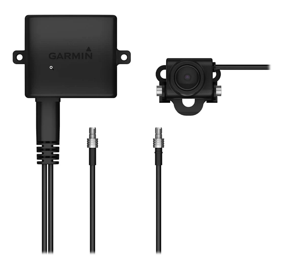 Kamera samochodowa Garmin i jednostka sterująca z kablami na białym tle.