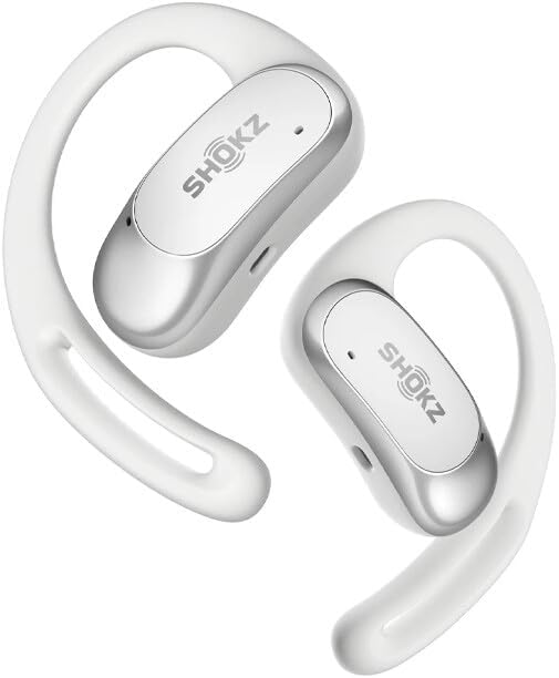 Auriculares SHOKZ blancos con ganchos para las orejas. Aislados sobre fondo blanco.