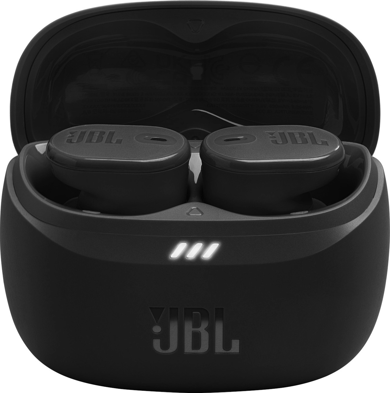 Schwarze JBL-Ohrhörer in einem schwarzen Ladecase, Case offen, drei LEDs.