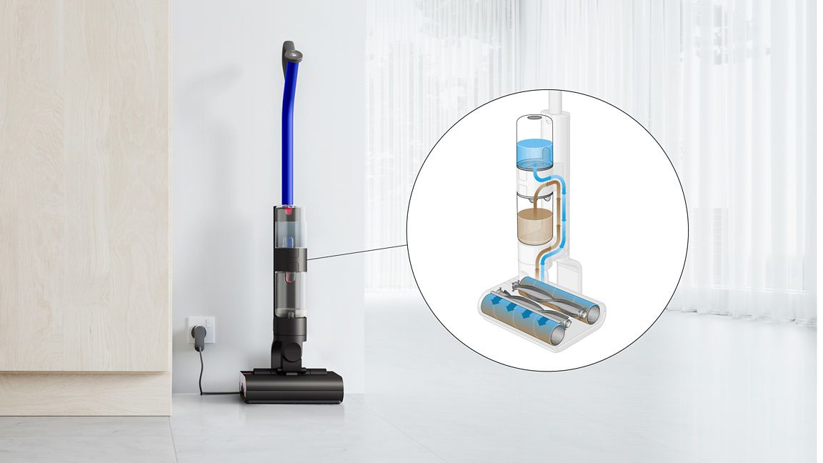 Repülőgép-szimulátor joystick és gázkar kék égbolton, felhőkkel.