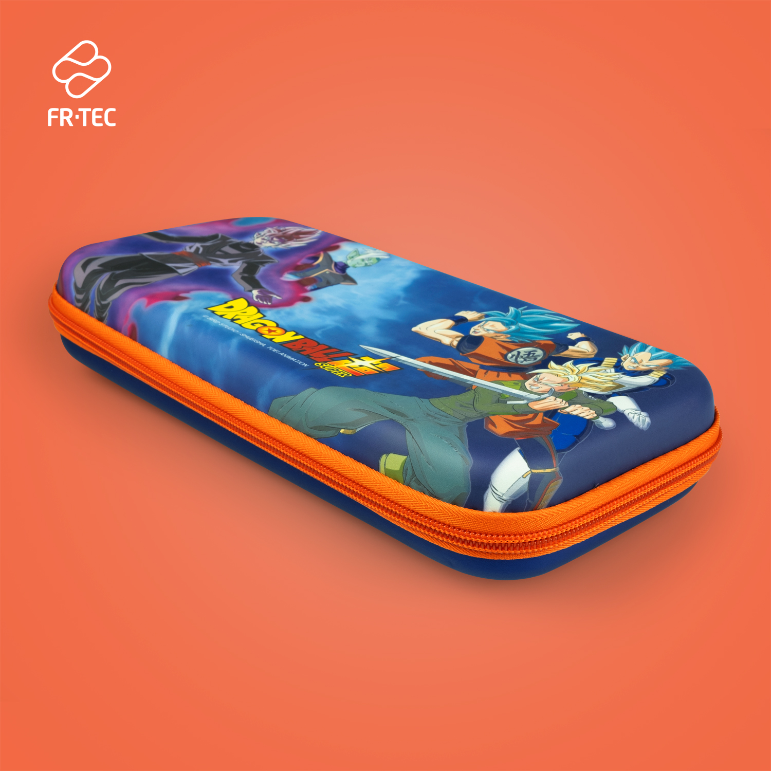 Ein blaues Federmäppchen mit Dragon Ball-Charakteren auf orangefarbenem Hintergrund.