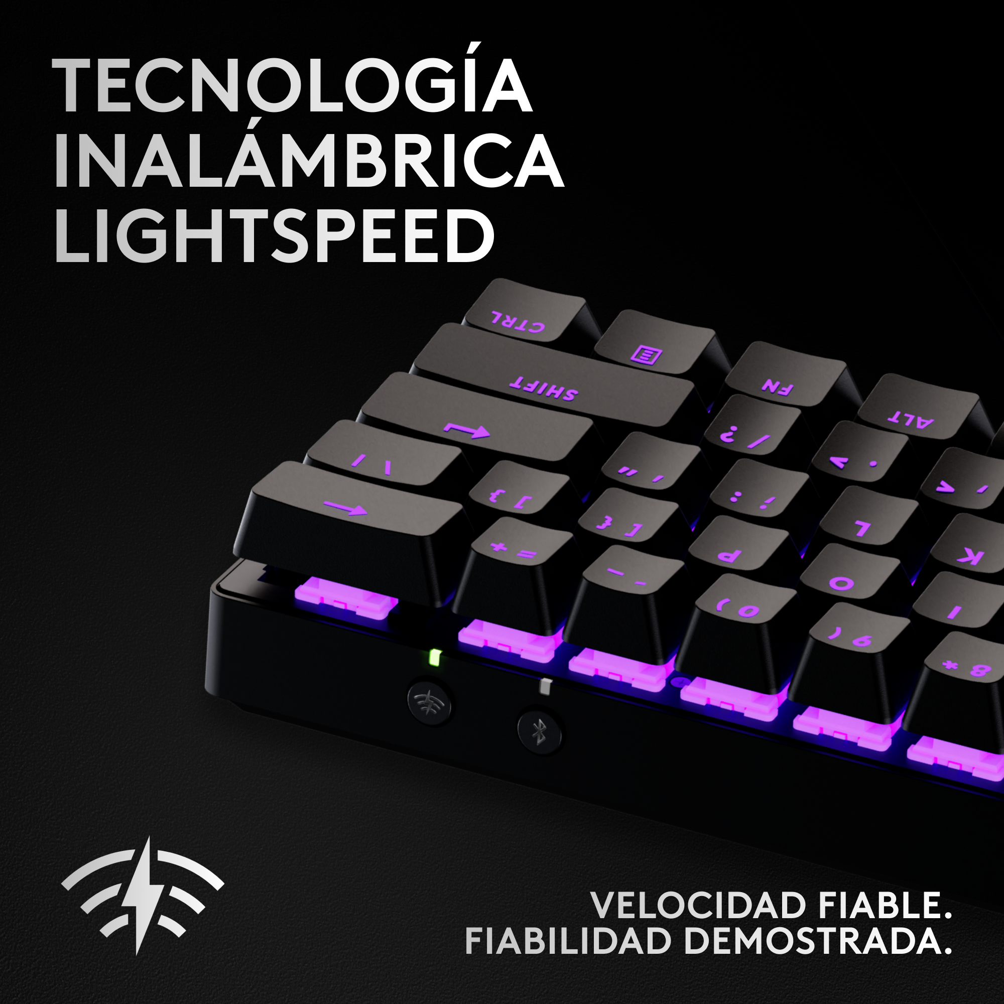 Teclado negro con luz morada bajo las teclas. El texto dice 'TECNOLOGIA INALAMBRICA LIGHTSPEED'.