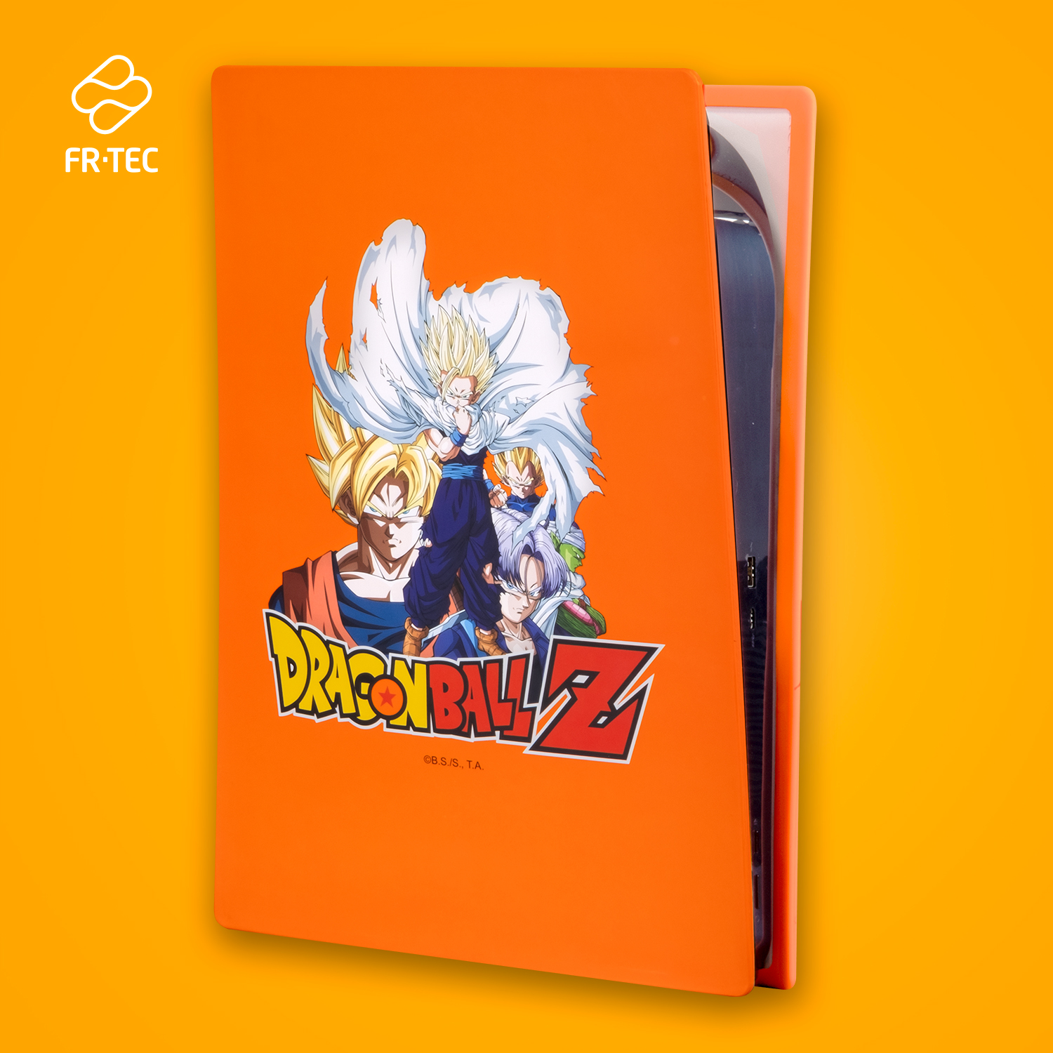 Eine orangefarbene Dragon Ball Z PlayStation 5 Hülle mit Charakterillustrationen.