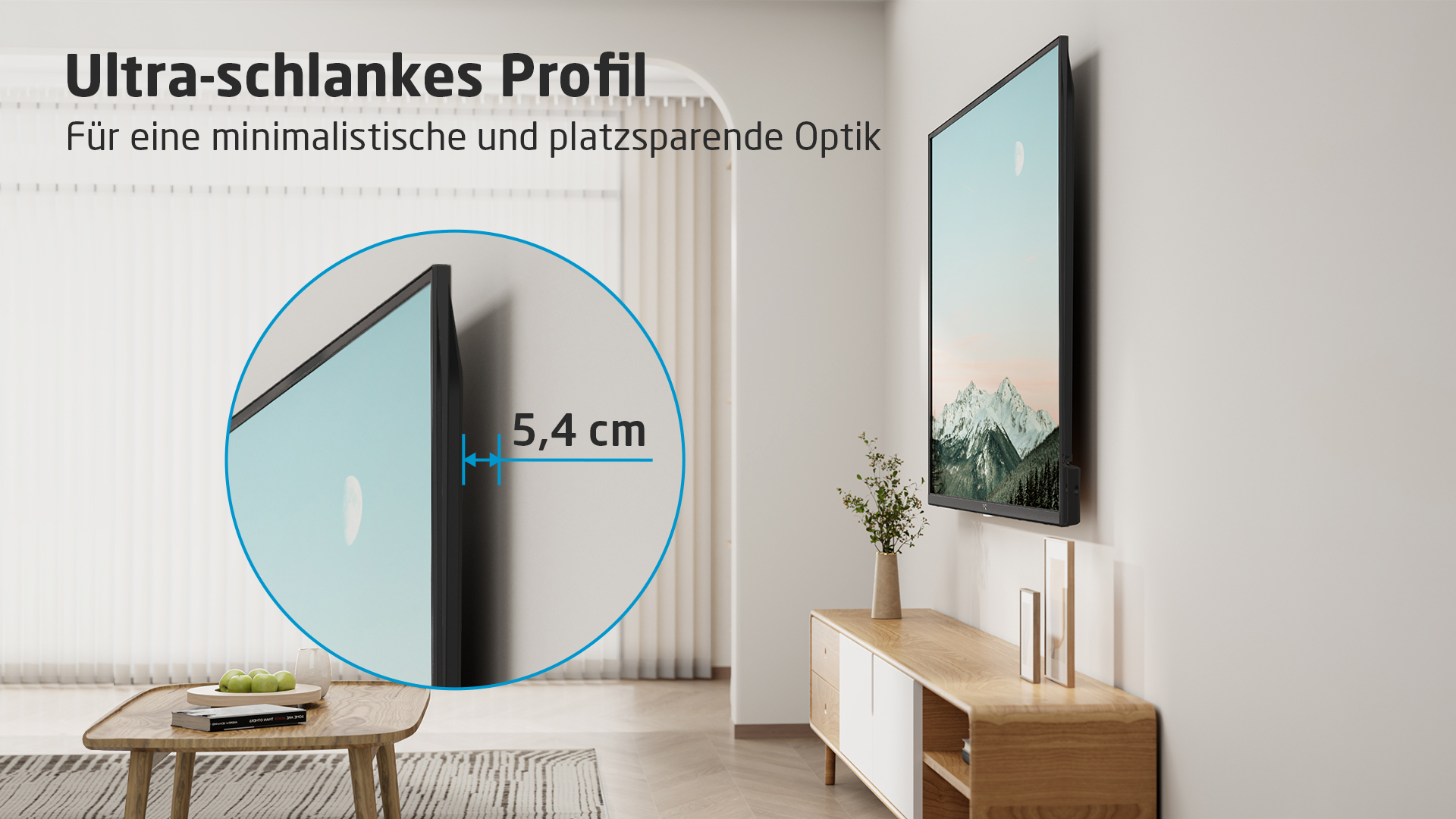 Un téléviseur monté sur un mur, montrant un design minimaliste, avec un petit support.
