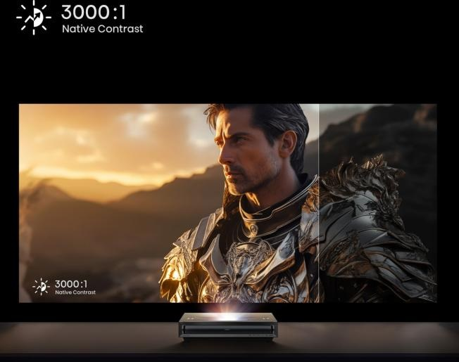 Ekran projektora wyświetlający mężczyznę w zbroi. Podkreślono kontrast.