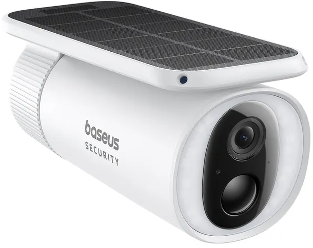 Une caméra de sécurité blanche avec un panneau solaire sur le dessus. La caméra a un objectif et la marque "Baseus".