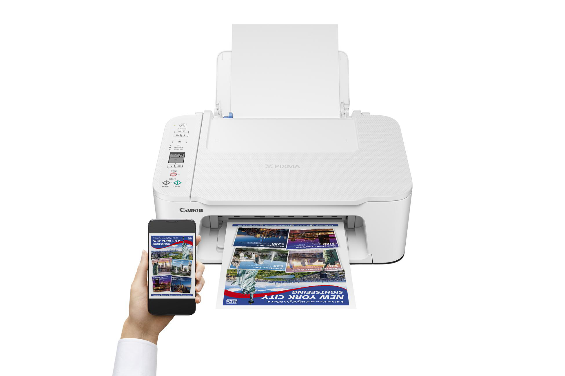 Ein Drucker druckt eine bunte Seite, die von einer Hand gehalten wird, die ein Smartphone mit dem gleichen Bild zeigt.