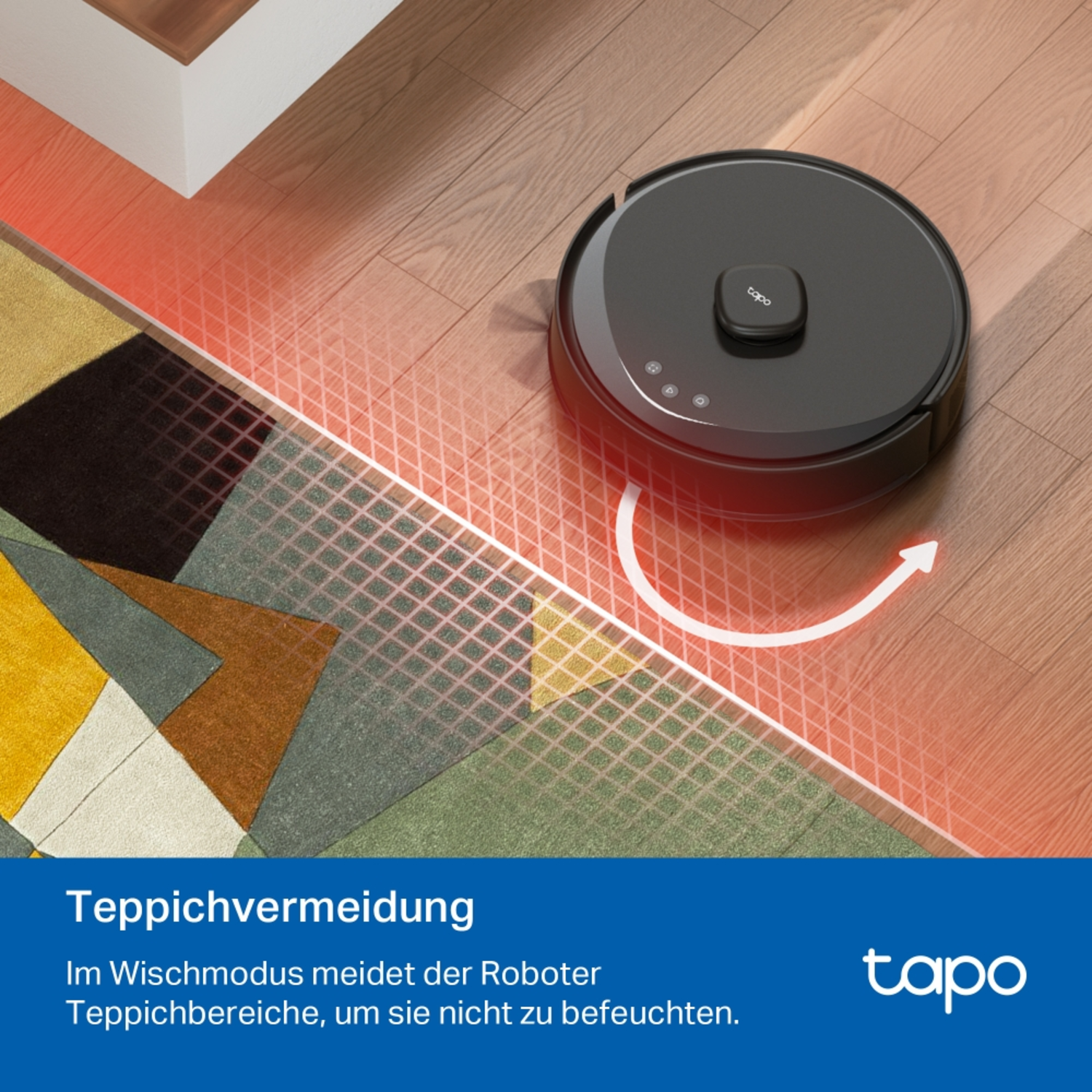 Robotstofzuiger vermijdt tapijt, witte pijl geeft pad aan.