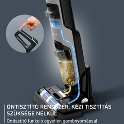 Egy porszívó, amely kék vízfolyást és két tartályt mutat. Egy kéz megnyom egy gombot.