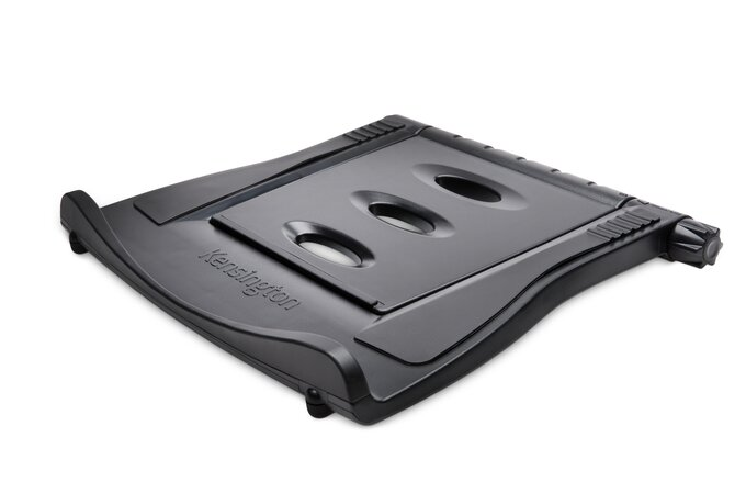 Egy fekete laptop állvány három ovális szellőzőnyílással.