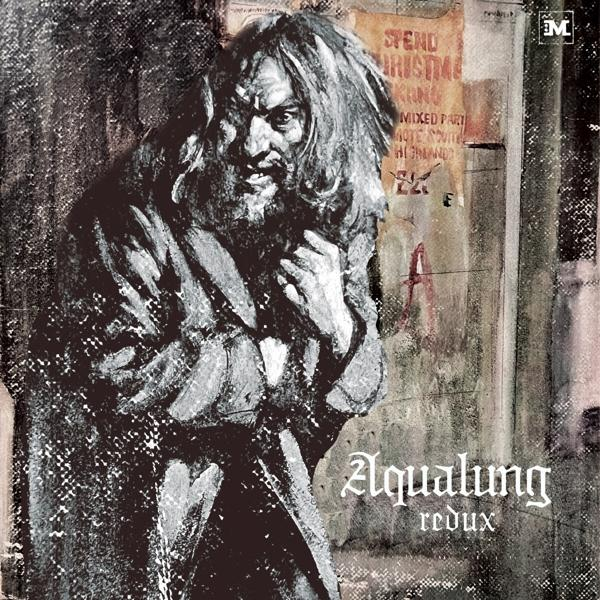 Albumcover: Mann mit langen Haaren in dunklem Mantel und dem Wort 'Aqualung redux'.