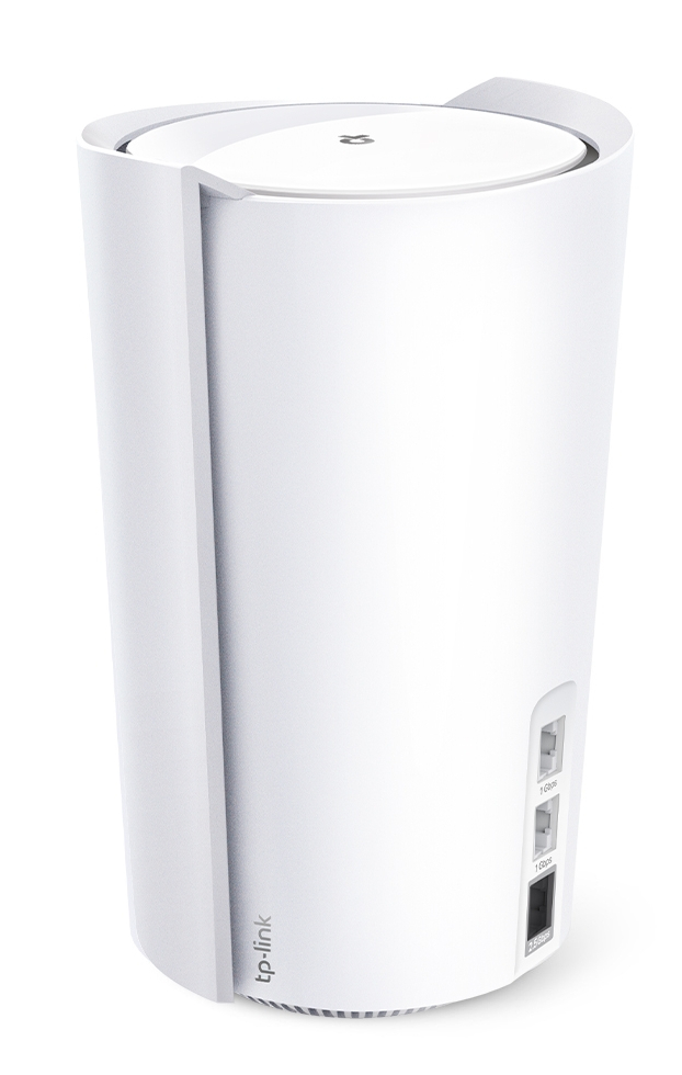 Biały router z trzema portami i przyciskiem zasilania z tyłu.