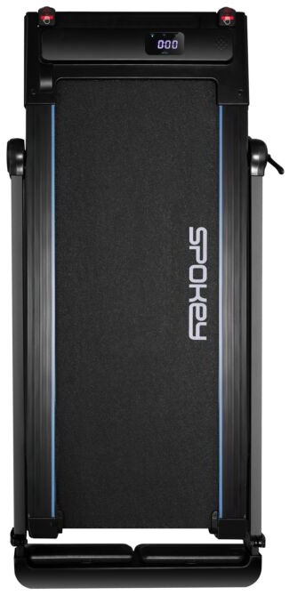 Widok z góry na czarną bieżnię z białym napisem 'Spokey'. Niebieskie linie wzdłuż boków.