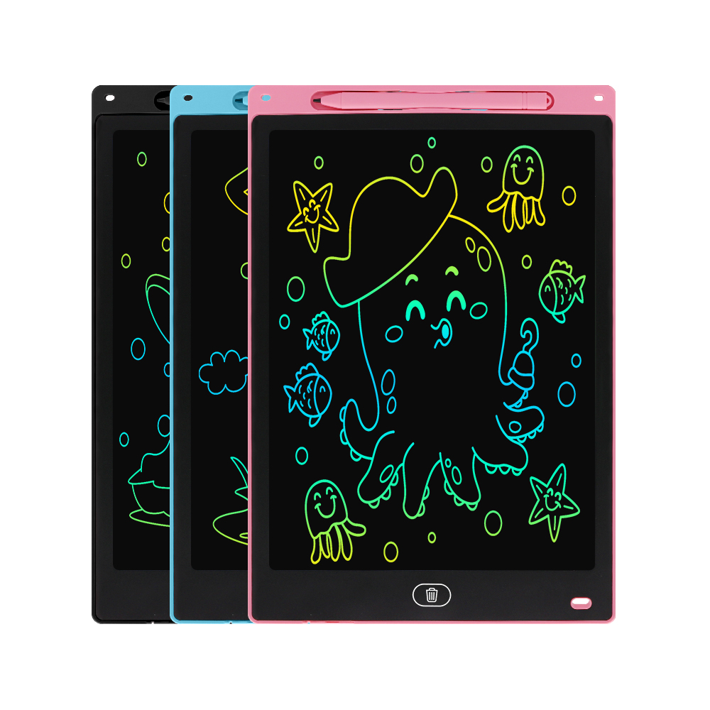 Trzy kolorowe tablety do rysowania z rysunkami różnych postaci z kreskówek.