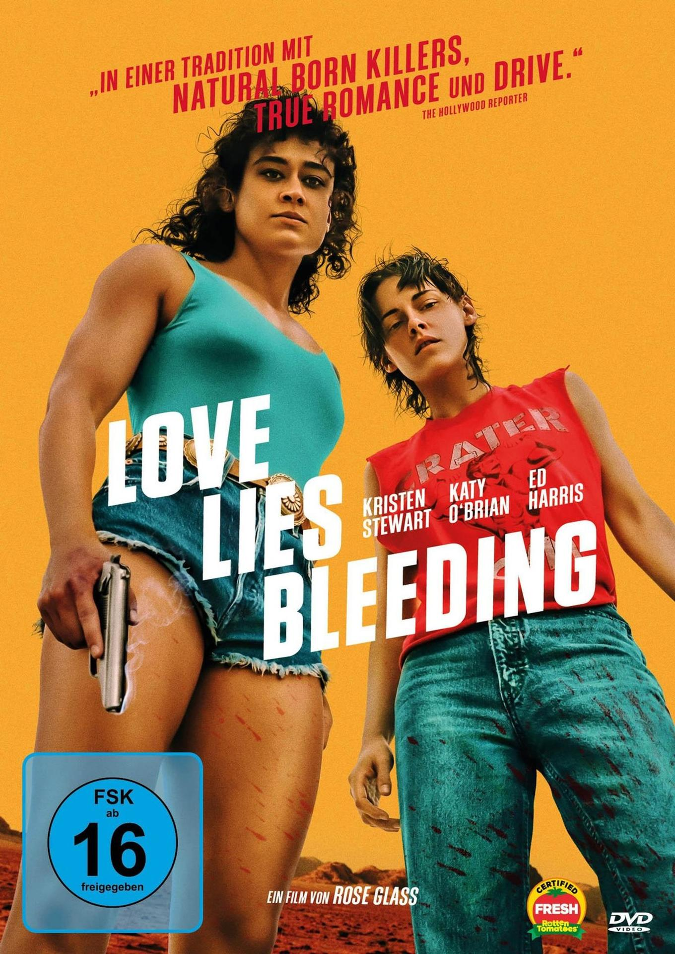 Filmplakat: Zwei Frauen, eine mit einer Pistole, vor orangem Hintergrund. Text: Love Lies Bleeding.
