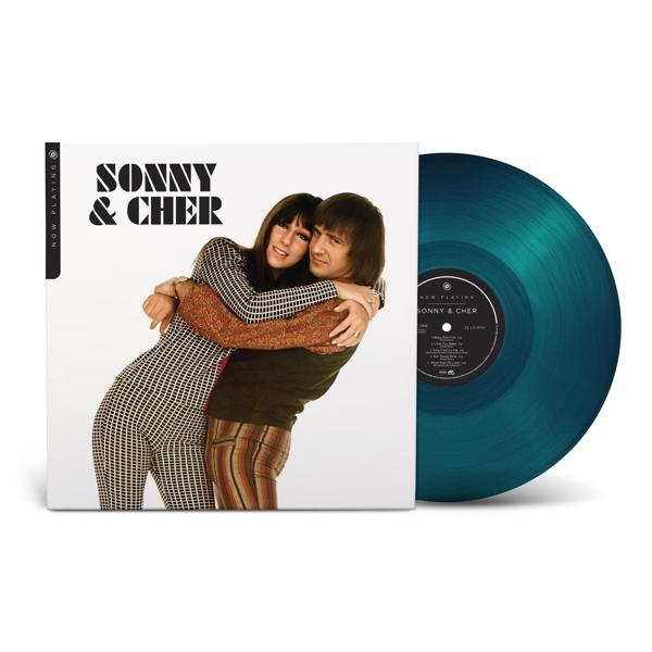 Sonny & Cher album borító kék bakelit lemezzel mellette.