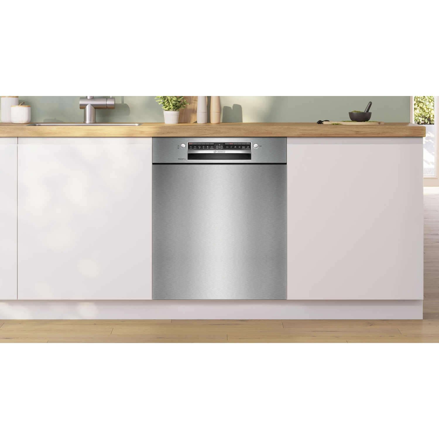 Lavastoviglie integrata in acciaio inossidabile in una cucina moderna.