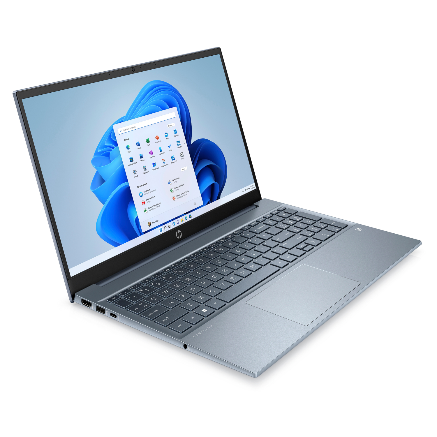 Een blauwe laptop op een wit oppervlak toont een Windows 11-interface met een blauwe werveling.