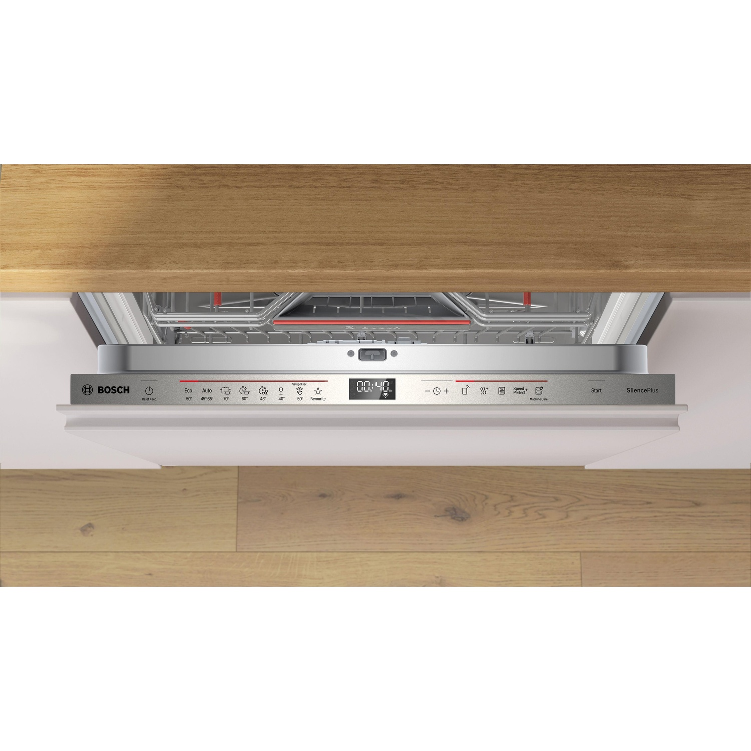 Lavastoviglie Bosch, aperta. Interni e pannello di controllo visibili. Pavimento in legno e armadio sopra.