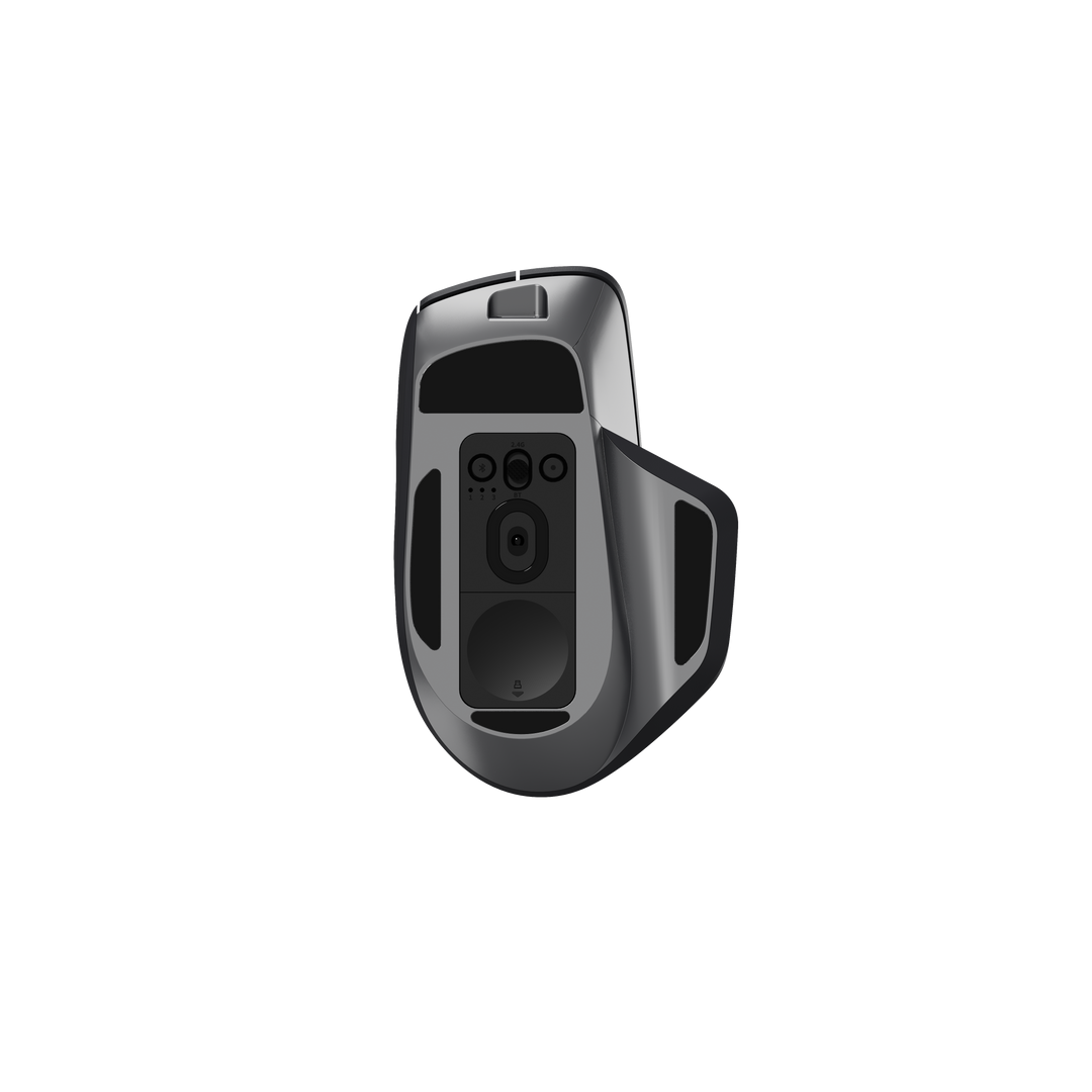 La parte inferior de un ratón de computadora gris y negro. Incluye botones, una rueda de desplazamiento y un logotipo.