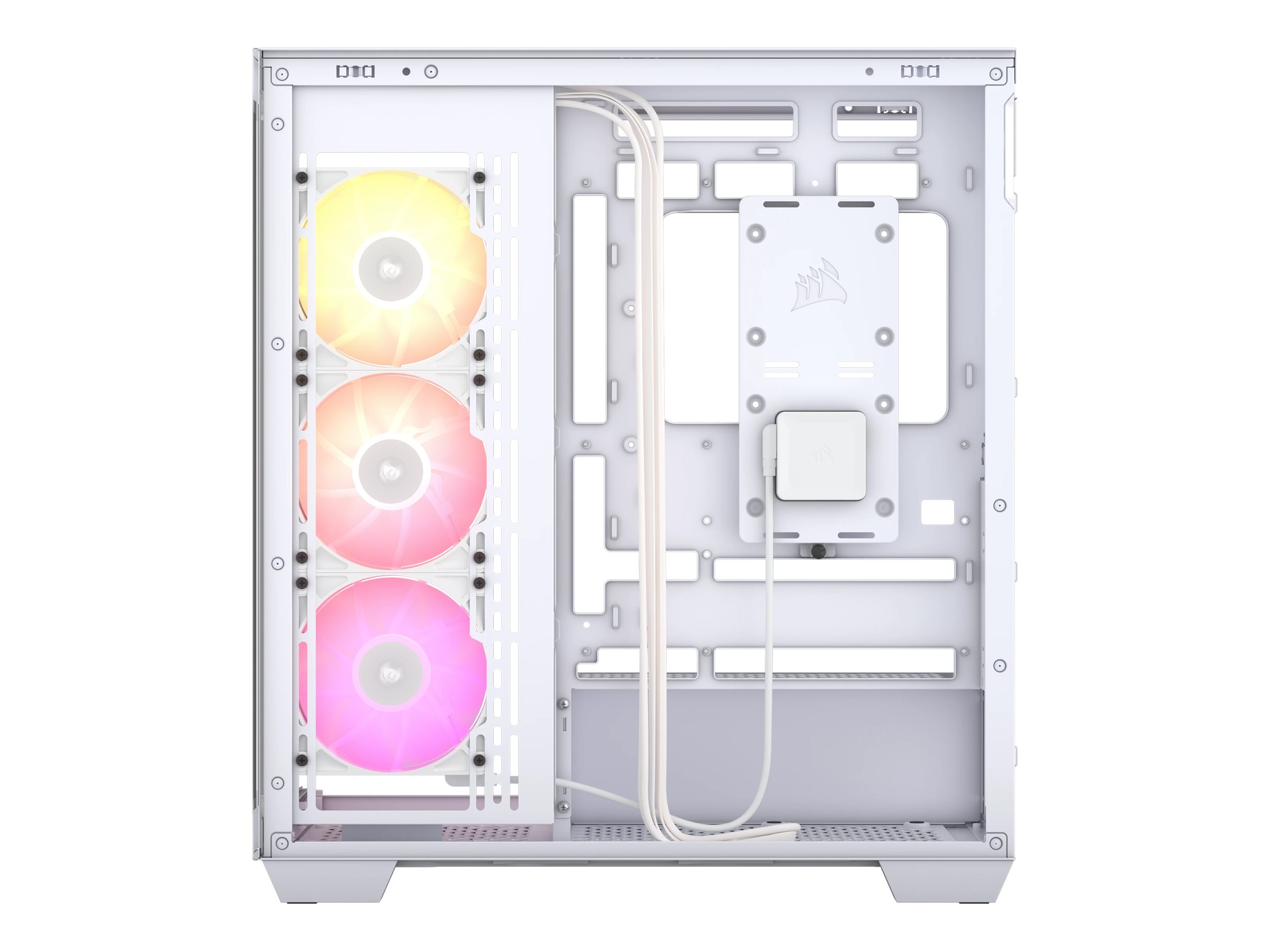Innenraum eines weißen Computergehäuses. Hat Lüfter, Komponenten und Kabel. Weißer Hintergrund.
