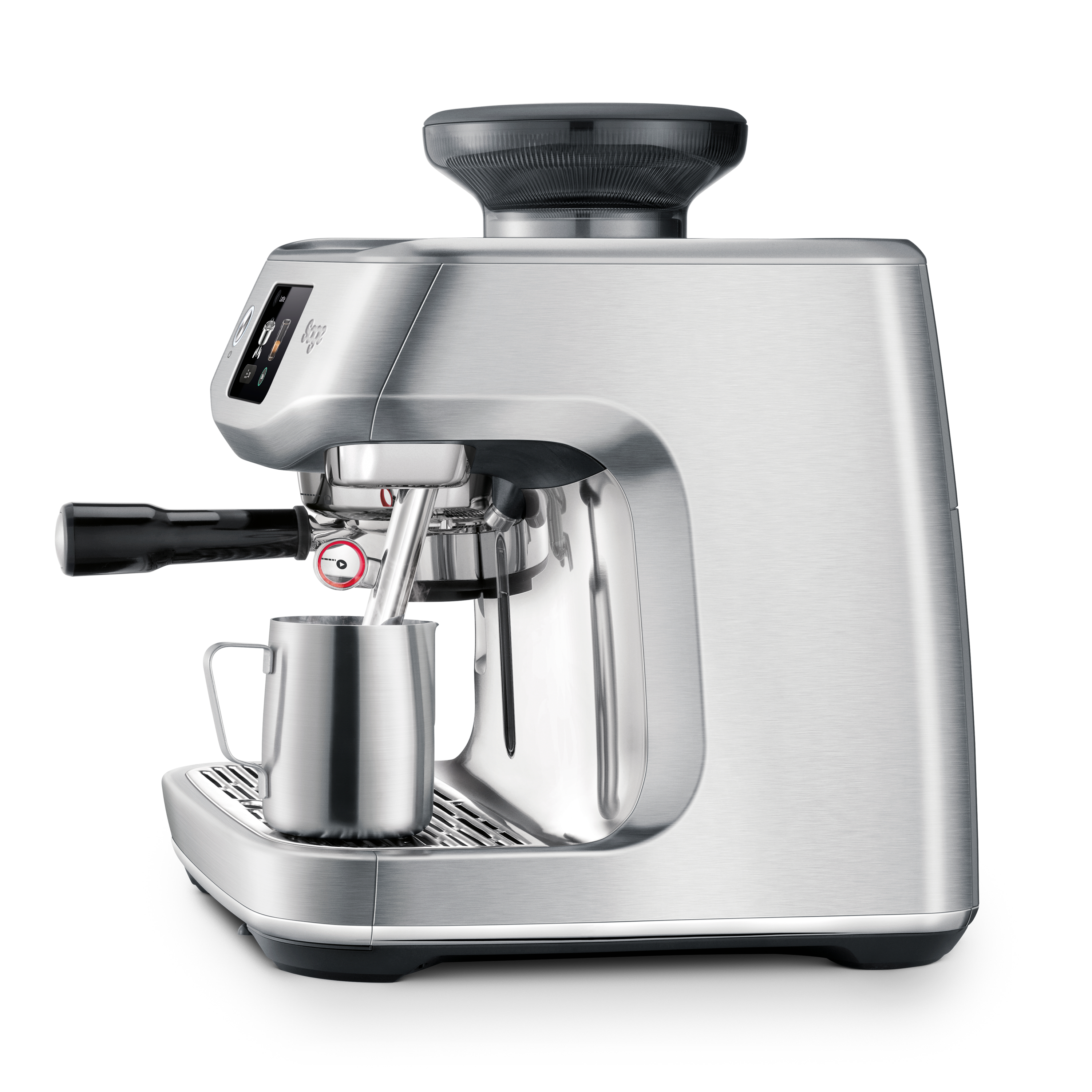Espressomaschine aus Edelstahl, Vorderansicht. Milchkanne und Espressotasse vorhanden.