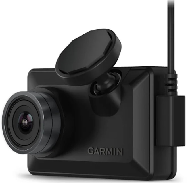 Czarna kamera samochodowa z obiektywem i kablem.