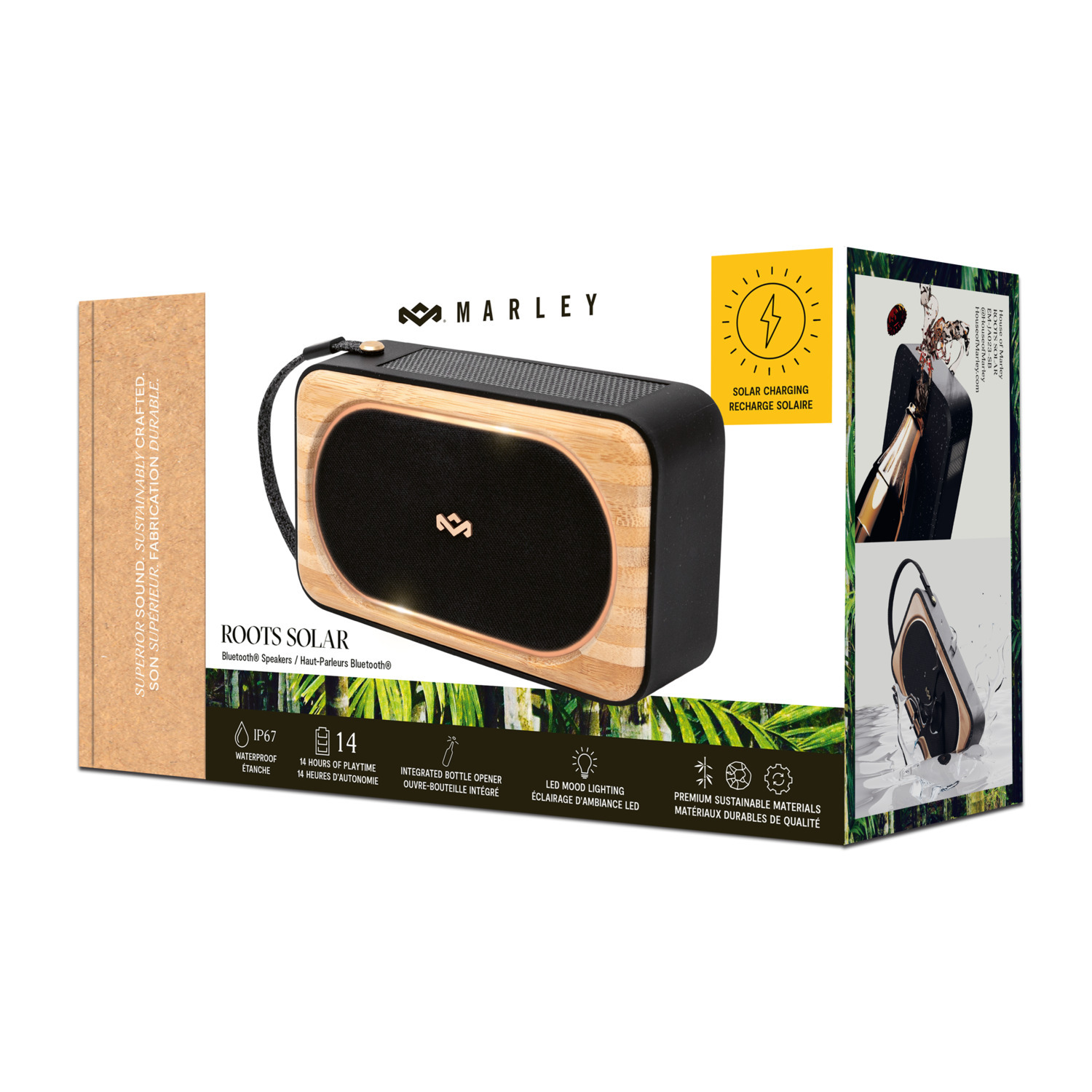 Marley Roots Solar luidsprekerdoos. Zwarte luidspreker met houten frame. Tekst: Roots Solar. Opladen via zonne-energie.