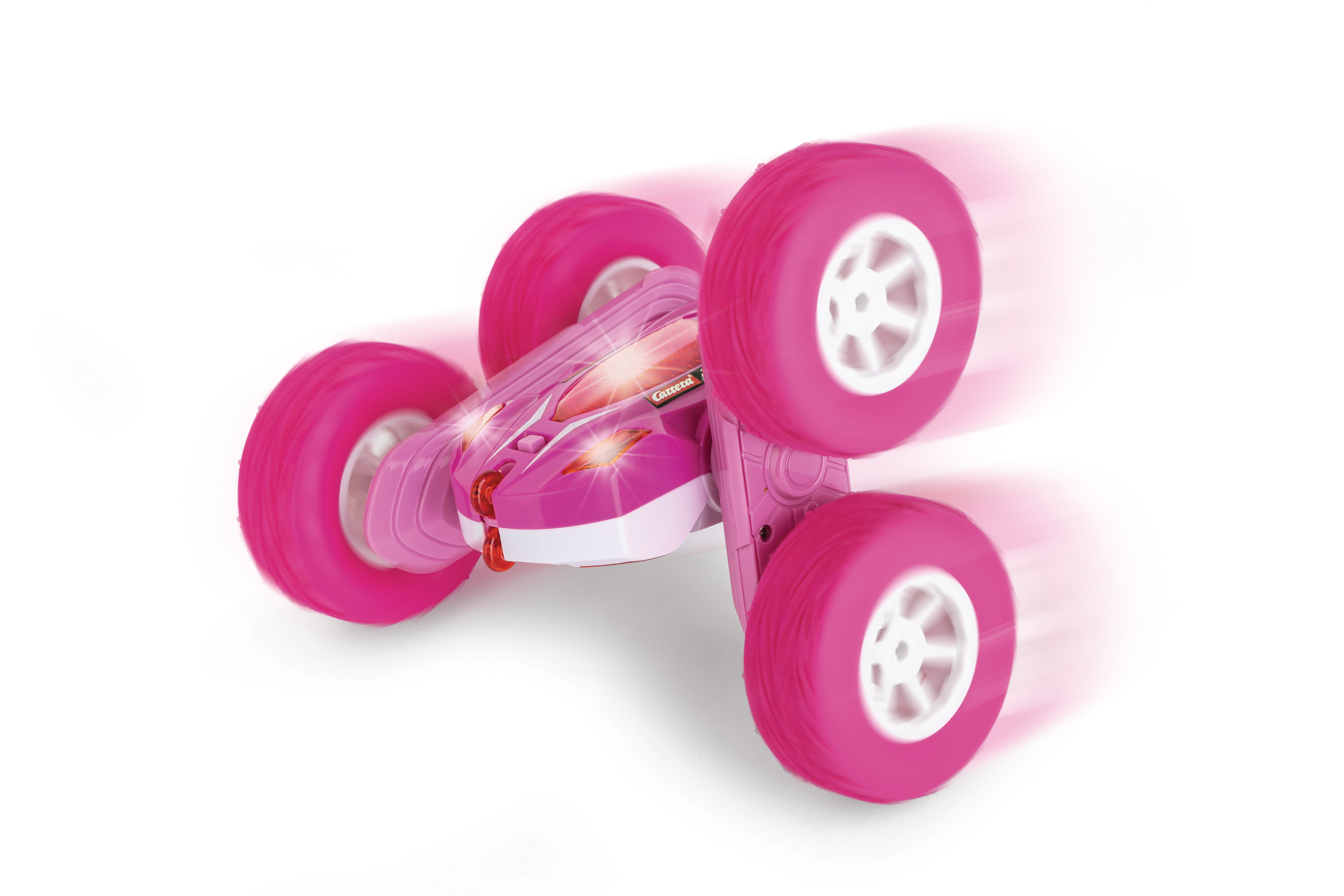 Rosa ferngesteuertes Auto mit vier Rädern. Die Räder sind auch rosa, auf weißem Untergrund.