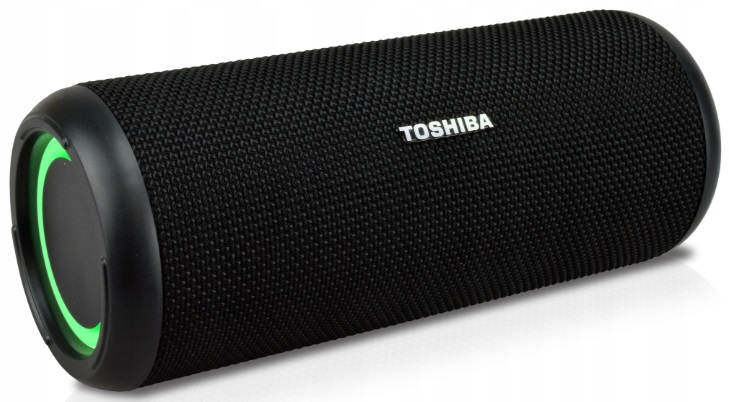 Czarny głośnik Toshiba z zielonym pierścieniem świetlnym na końcu.