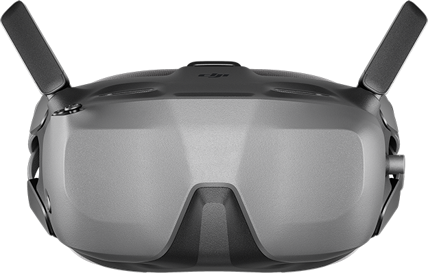 DJI FPV szemüveg, szürke színben, két felfelé nyúló antennával.