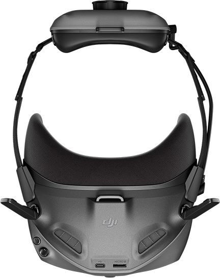 Egy VR headset felső pánttal és előlappal.