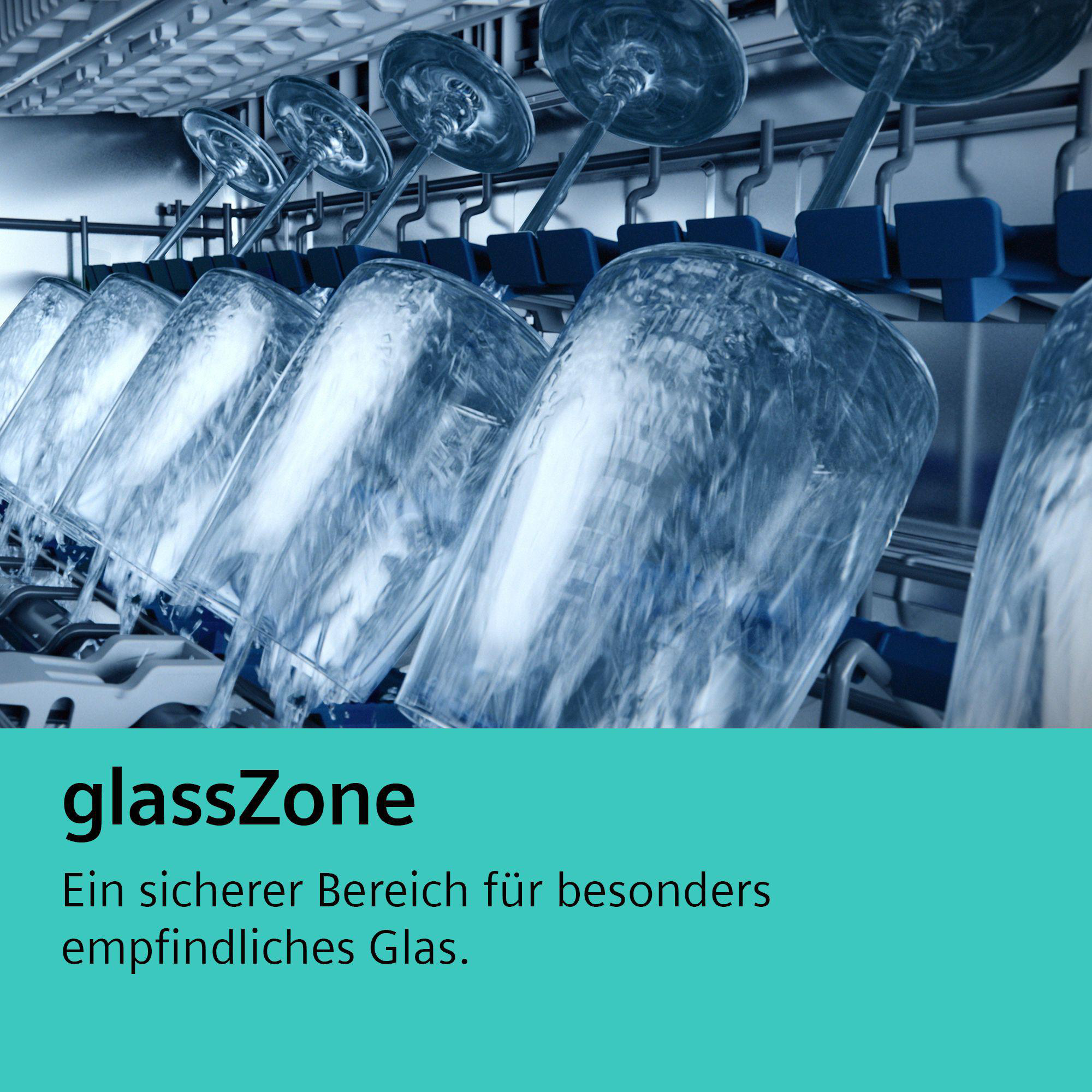 Ein Geschirrspüler mit Gläsern in der glassZone. Text: 'Ein sicherer Bereich für besonders empfindliches Glas'.