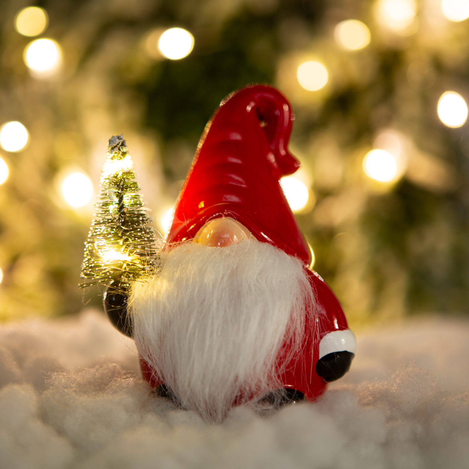 FAMILY CHRISTMAS Karácsonyi LED-es manó, 13x7x9 cm (58936A)