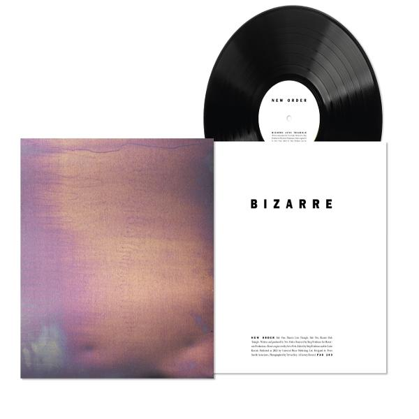 New Order Bizarre Albumcover mit einer Vinyl-Schallplatte daneben.