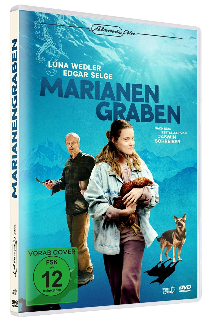DVD-Cover eines Films. Personen und ein Hund sind vorne. Blauer Hintergrund.