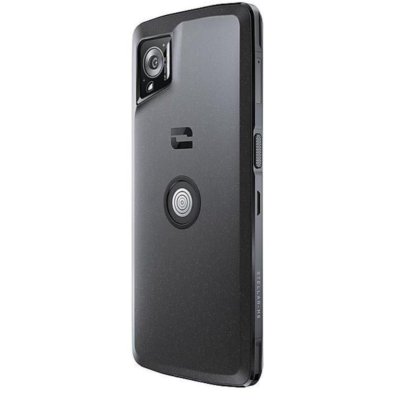 Coque de téléphone noire avec caméra et logo, dos transparent.