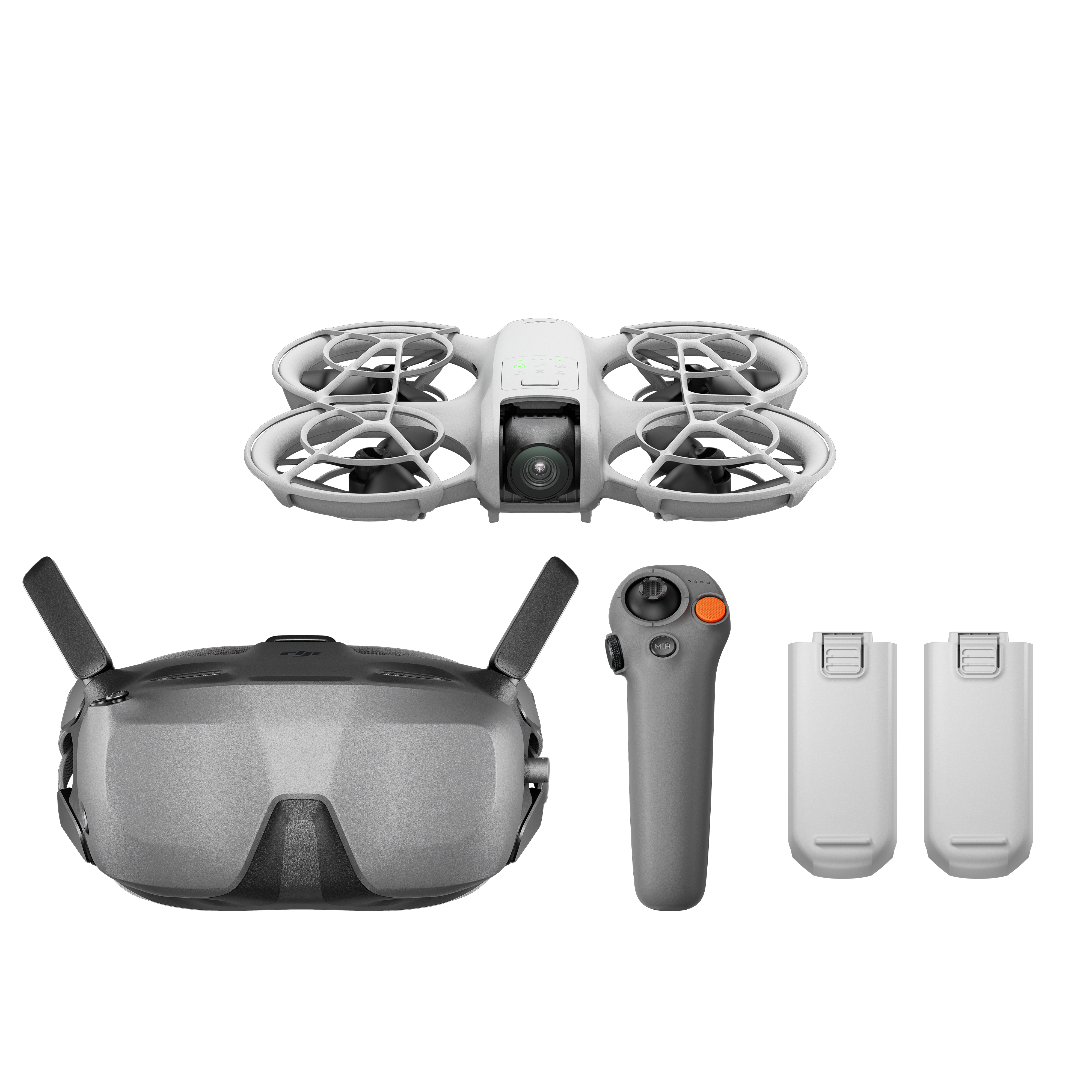 Drohne mit Brille, Controller und Batterien auf weißem Hintergrund. Drohne ist weiß.