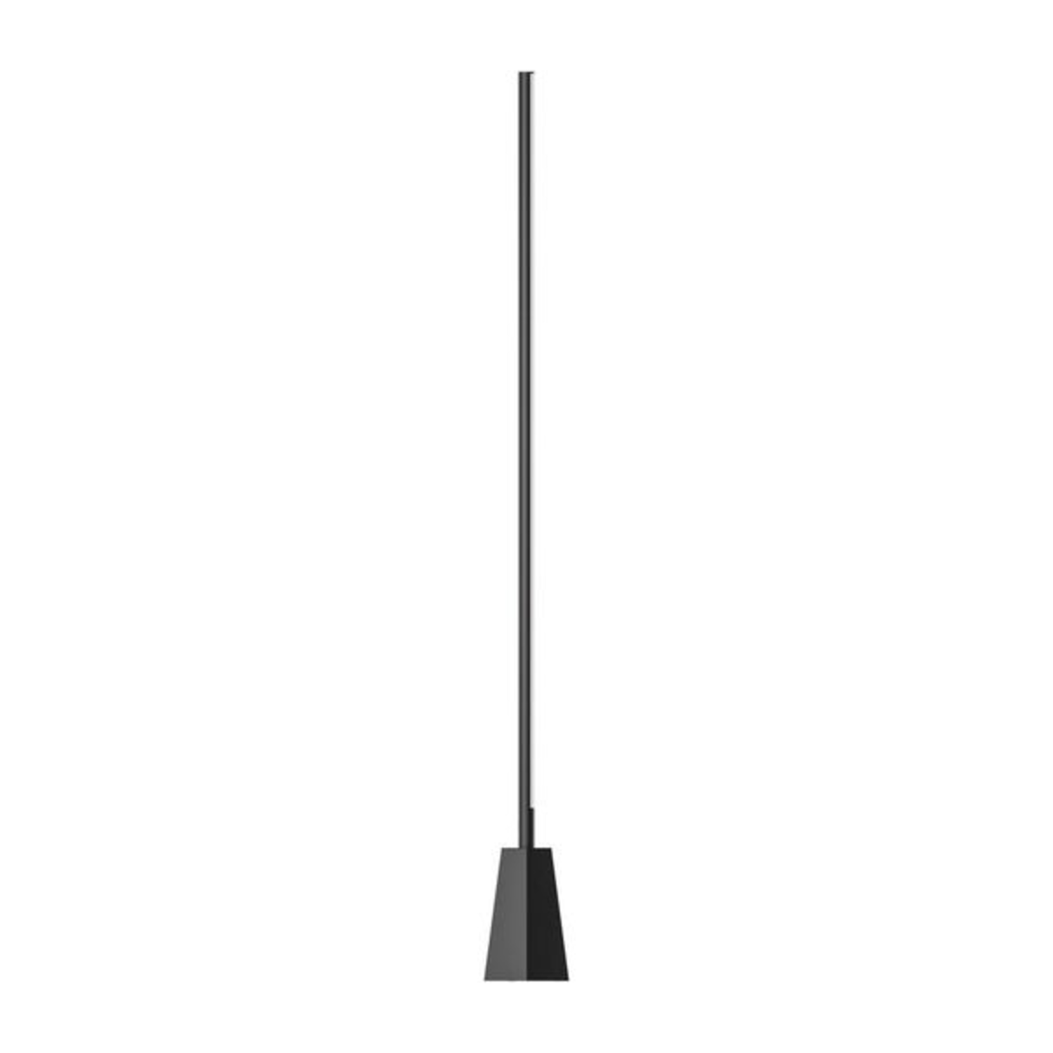 Une lampe haute, mince, noire, de style moderne avec une base sombre, isolée sur fond blanc.