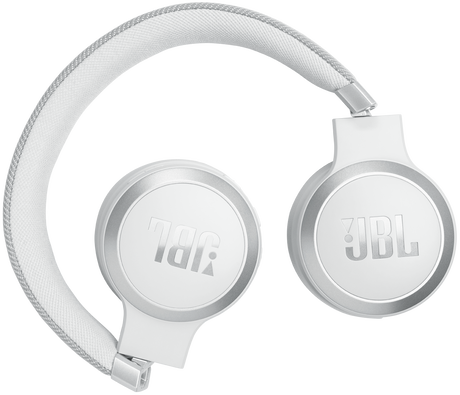 Fehér JBL fejhallgató, felülnézet. A fülkagylókon a JBL logó látható. A fejpánt fehér.