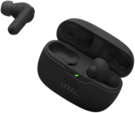 Fekete JBL fülhallgatók, egy a tokban, egy külön.