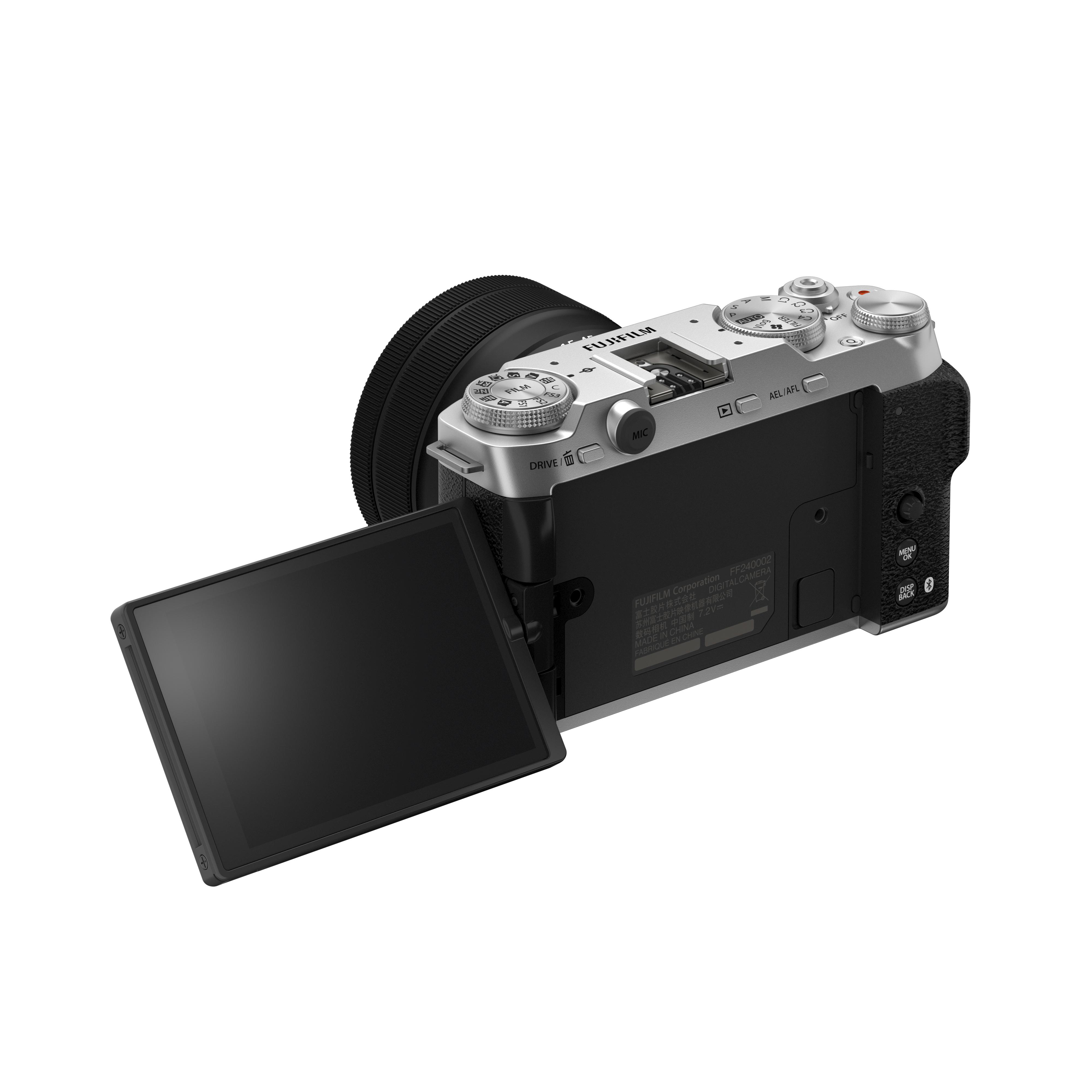 Fujifilm X-E4 XC15-45mmF3.5-5.6 OIS PZ