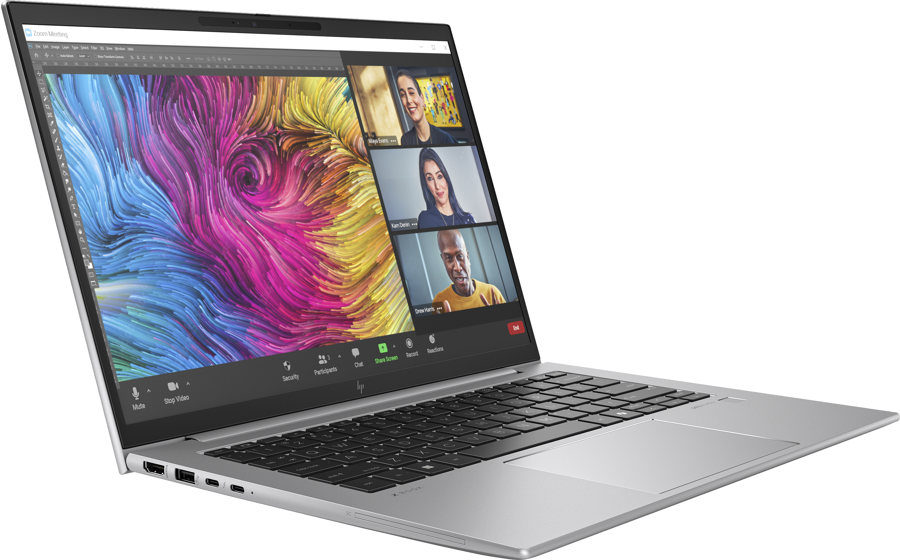Ein Laptop mit vier Personen auf dem Bildschirm.