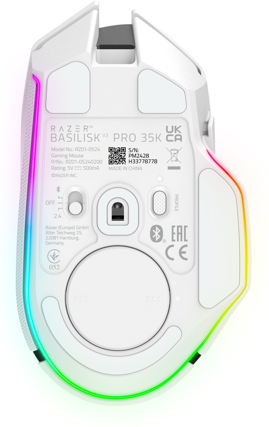 Mouse da gioco Razer bianco, vista inferiore. Illuminazione RGB. Sfondo bianco.