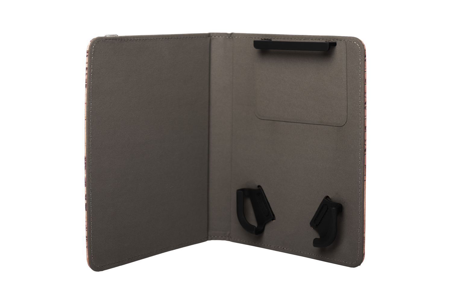 Funda de tableta abierta, interior rojo, soportes negros.